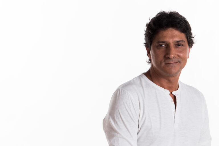 Juan Jose Larrea